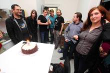 the_cake_is_not_a_lie.jpg (1,200×800 px, 97 KB)